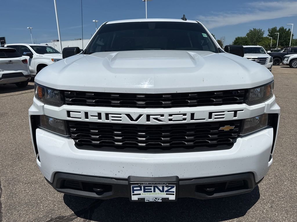 Used 2020 Chevrolet Silverado 1500 Custom with VIN 1GCPYBEKXLZ130977 for sale in Rochester, Minnesota
