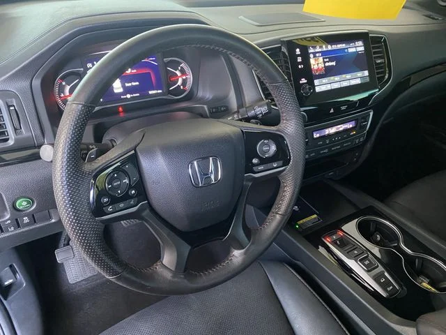 Certified Used 2024 Crystal Black Pearl Honda AWD BLACK EDITION image 19