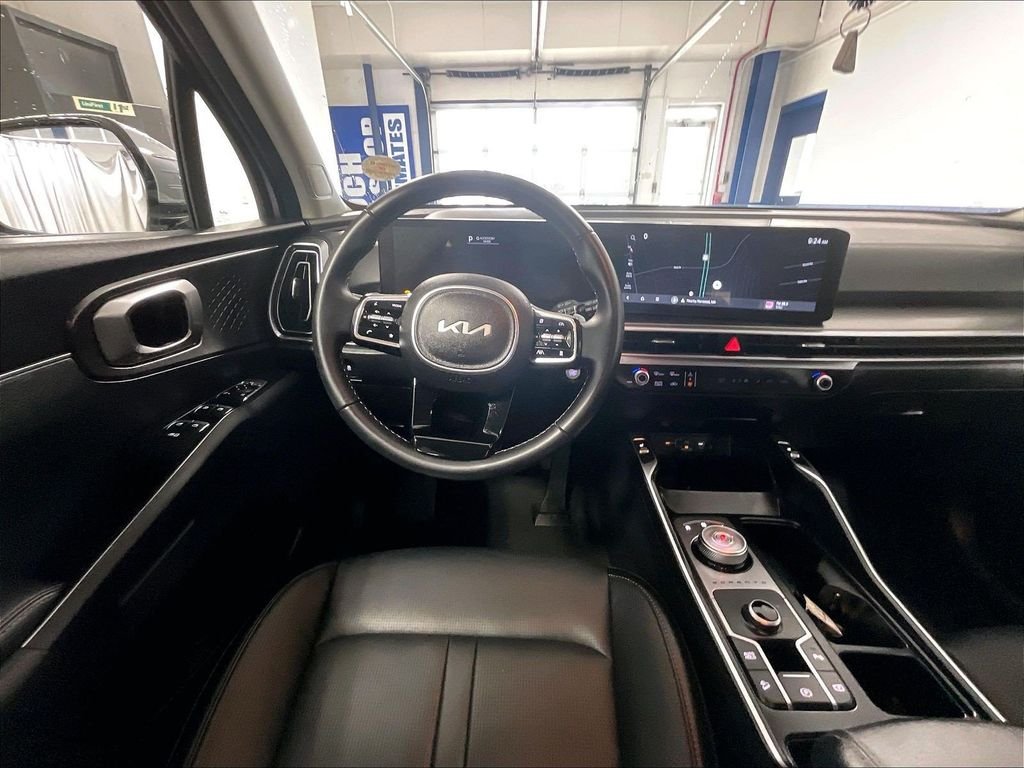 Used 2025 Silver Kia EX image 17