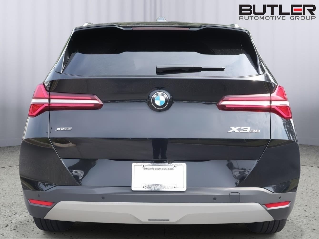 Used 2025 Black Sapphire Metallic BMW 30 xDrive image 5