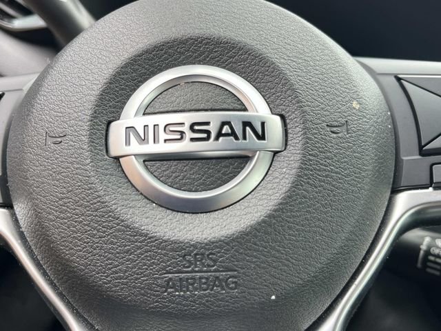 Used 2023 Silver Nissan SV image 30