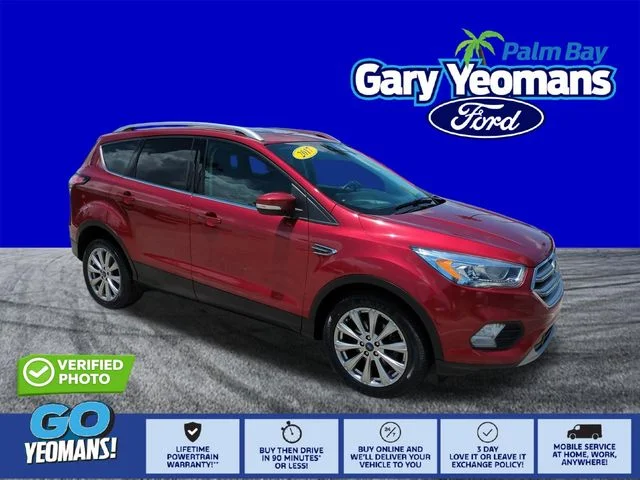 2017 Ford Escape Titanium's photo