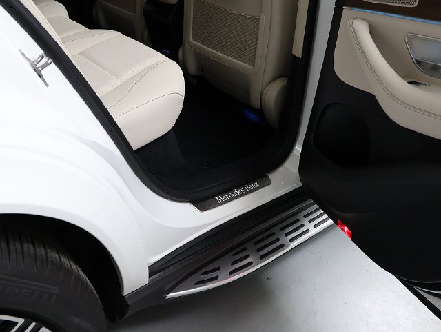 Certified Used 2026 Polar White Mercedes-Benz GLE 350 image 35