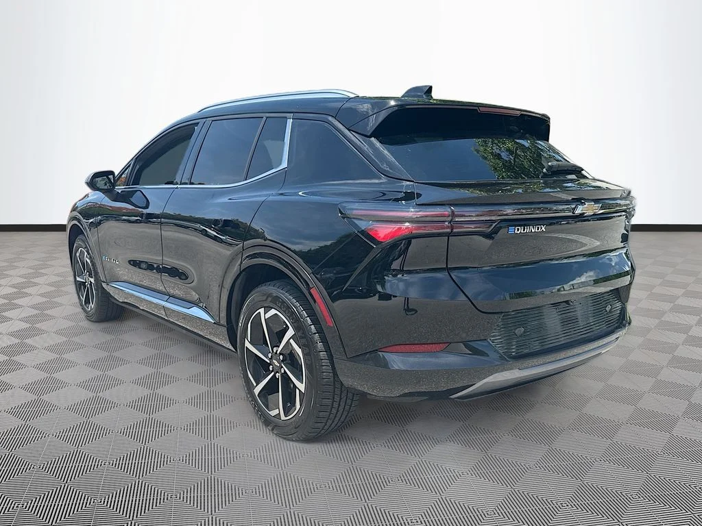 Used 2024 Black Chevrolet LT image 8