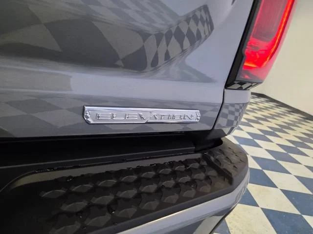 New 2026 Sterling Metallic GMC Elevation image 7