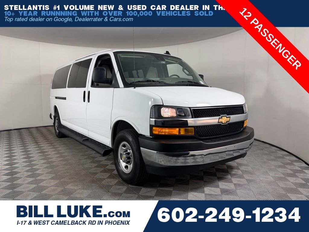 2025 Chevrolet Express 3500 LT Extended's photo