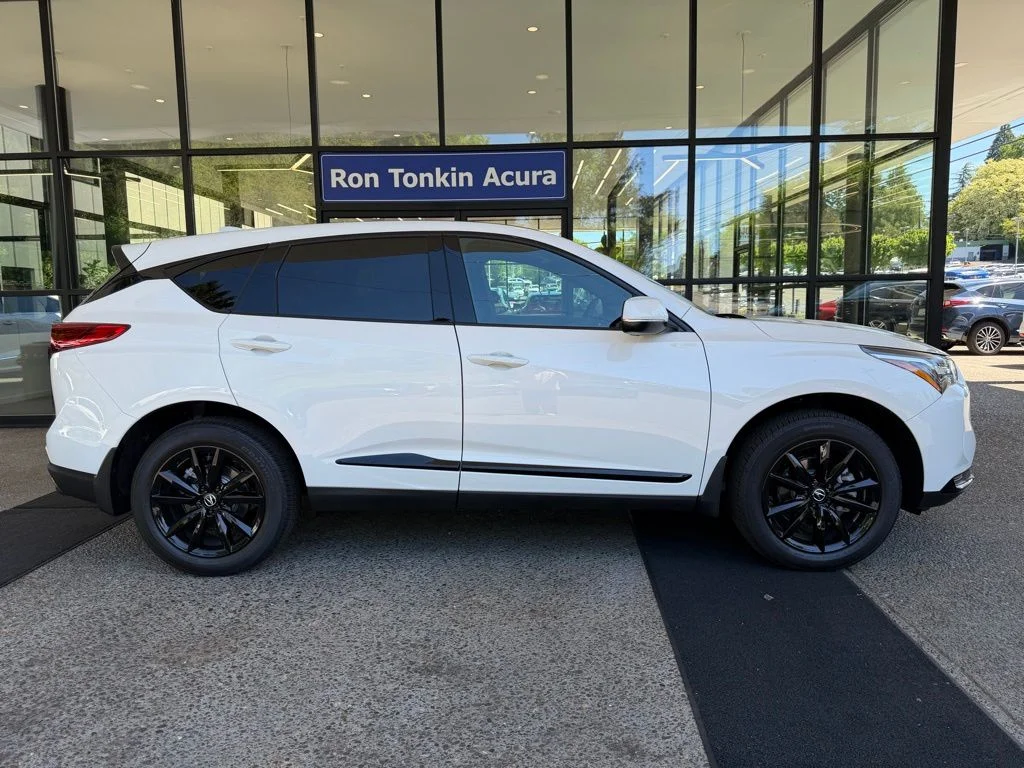 New 2026 Platinum White Pearl Acura SH-AWD image 8