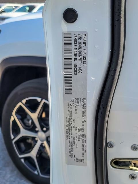 Used 2024 White Jeep Limited image 14