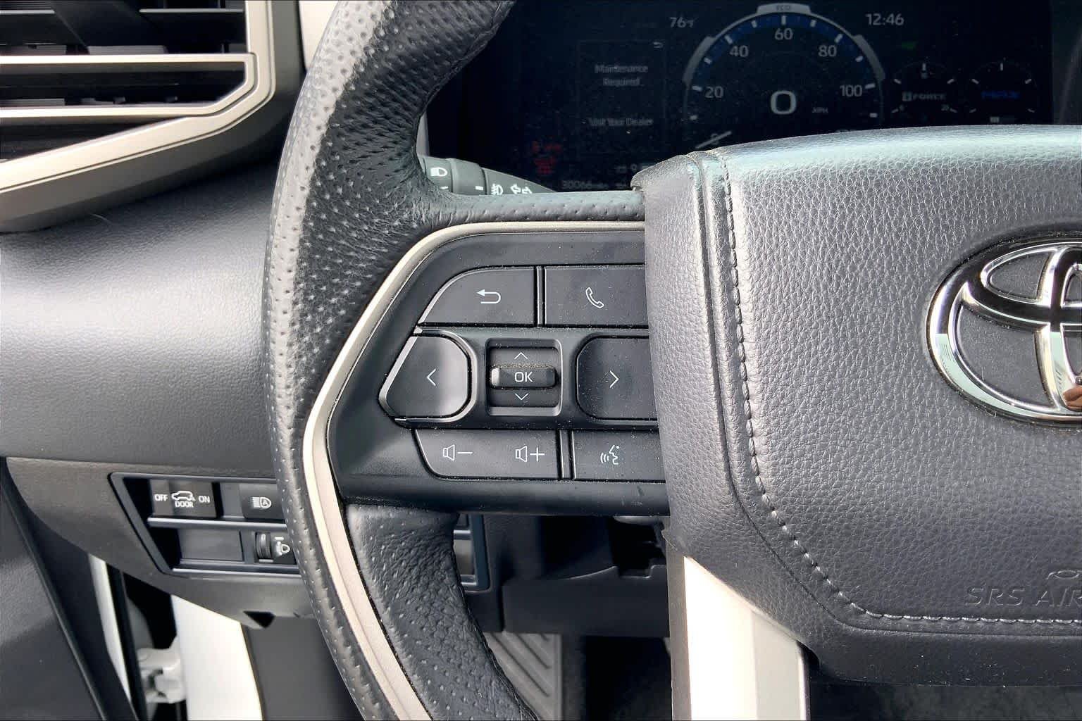 Used 2025 Ice Cap Toyota SR5 image 23