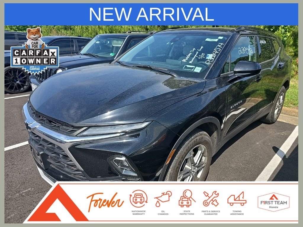 2023 Chevrolet Blazer 2.0T 2LT FWD's photo