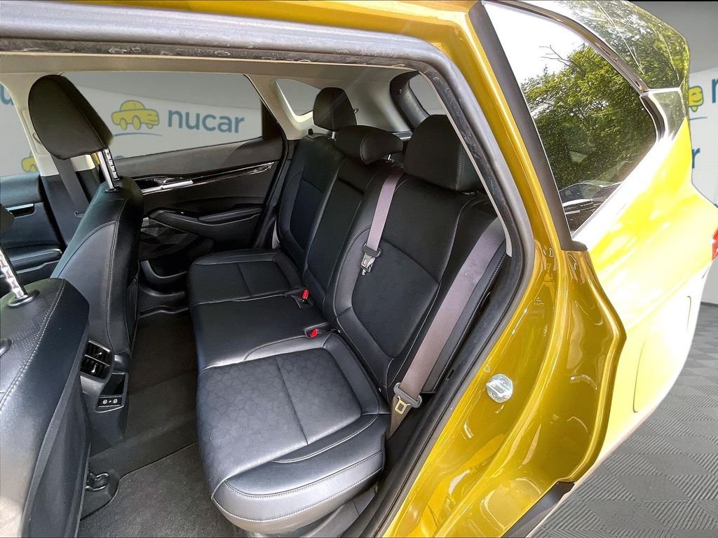 Used 2024 Green Kia SX image 25