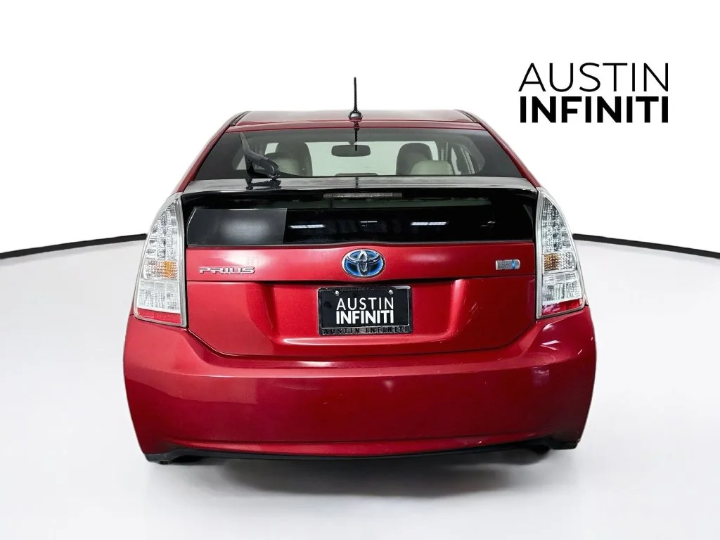 Used 2010 Red Toyota IV image 6