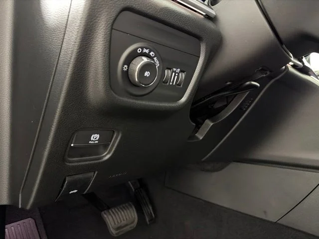 New 2026 White Jeep Limited image 17