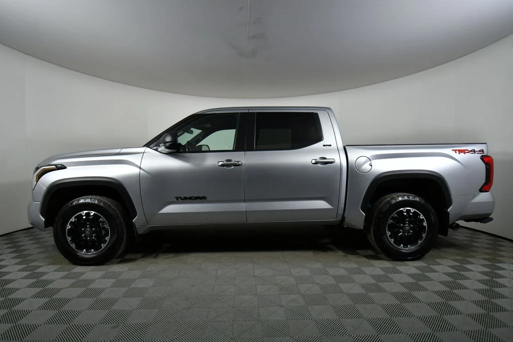 Used 2025 Silver Toyota SR5 image 16