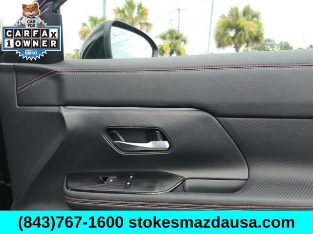 Used 2025 Black Nissan SR image 26
