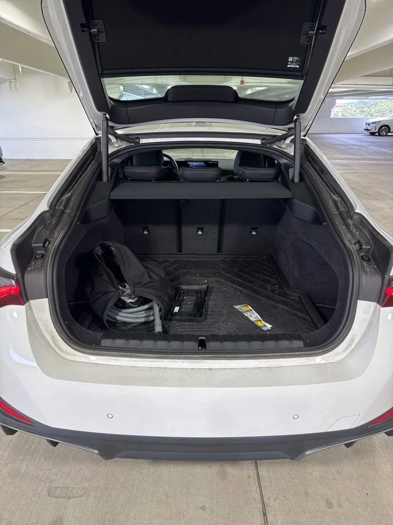 Used 2023 Alpine White BMW eDrive40 image 7