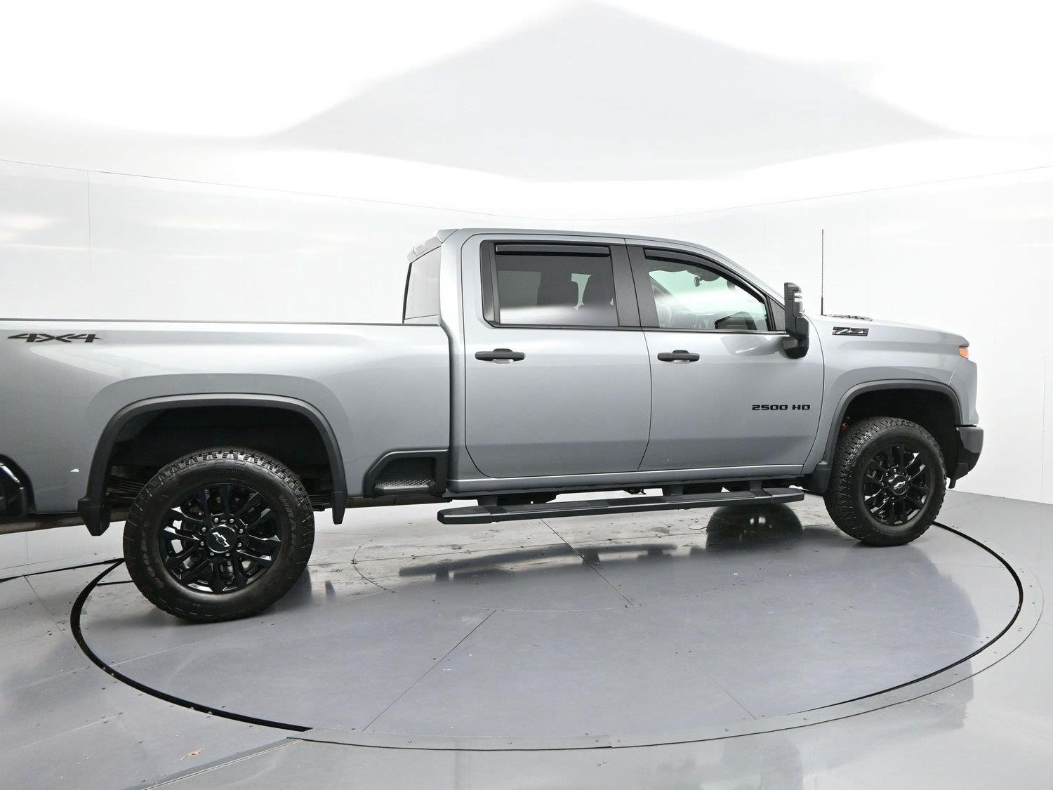 Used 2025 Sterling Gray Metallic Chevrolet Custom image 8