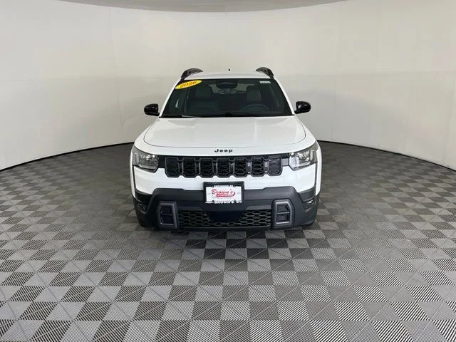 Used 2026 White Jeep Limited image 2