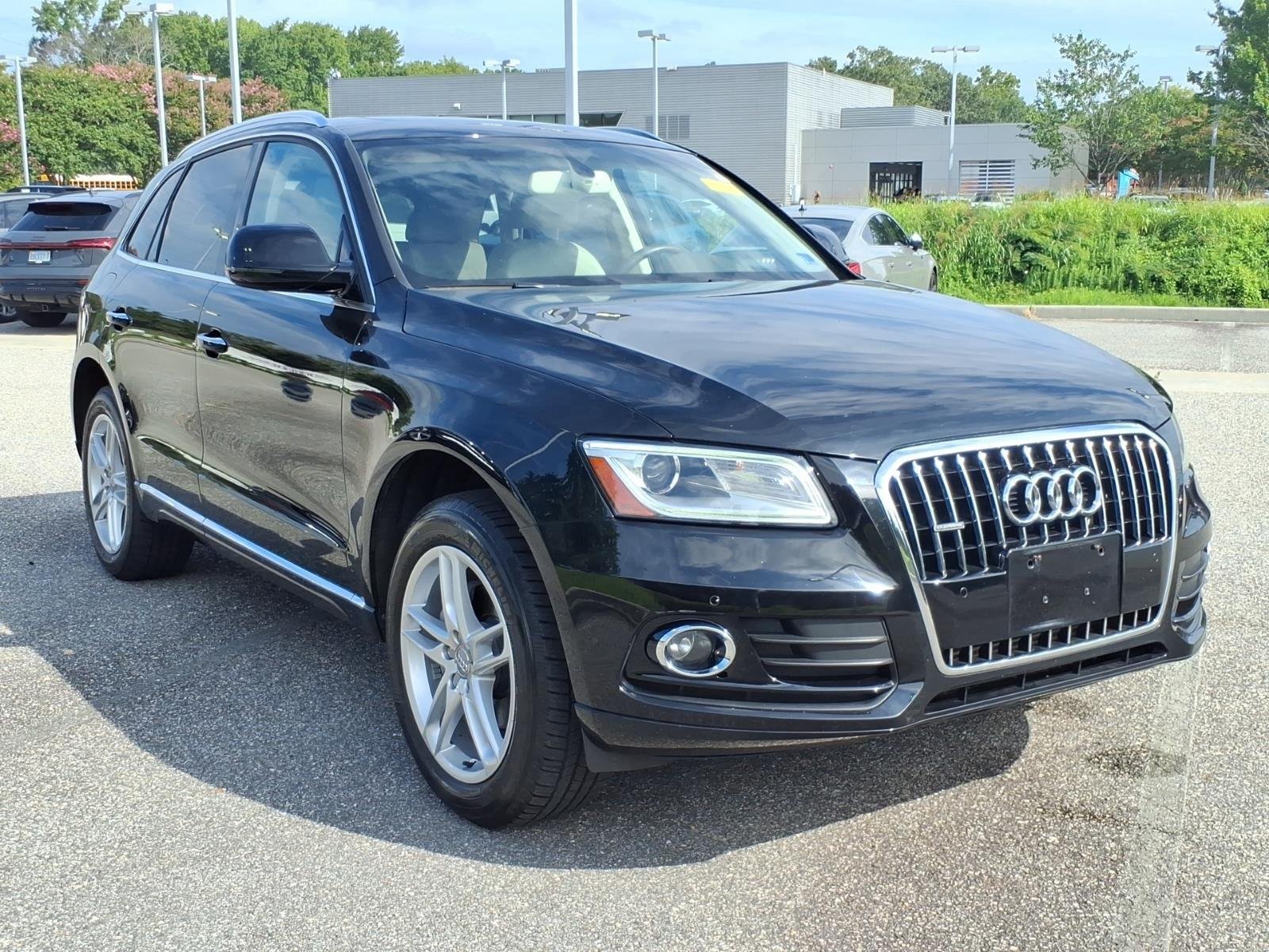 Used 2016 Mythos Black Metallic Audi Premium Plus image 5
