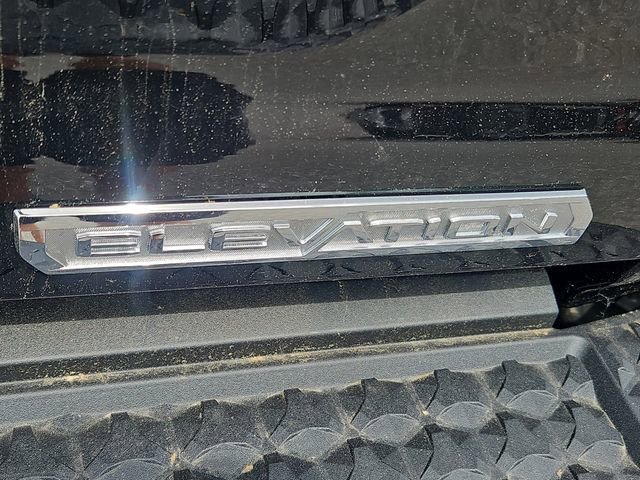 New 2026 Onyx Black GMC Elevation image 4