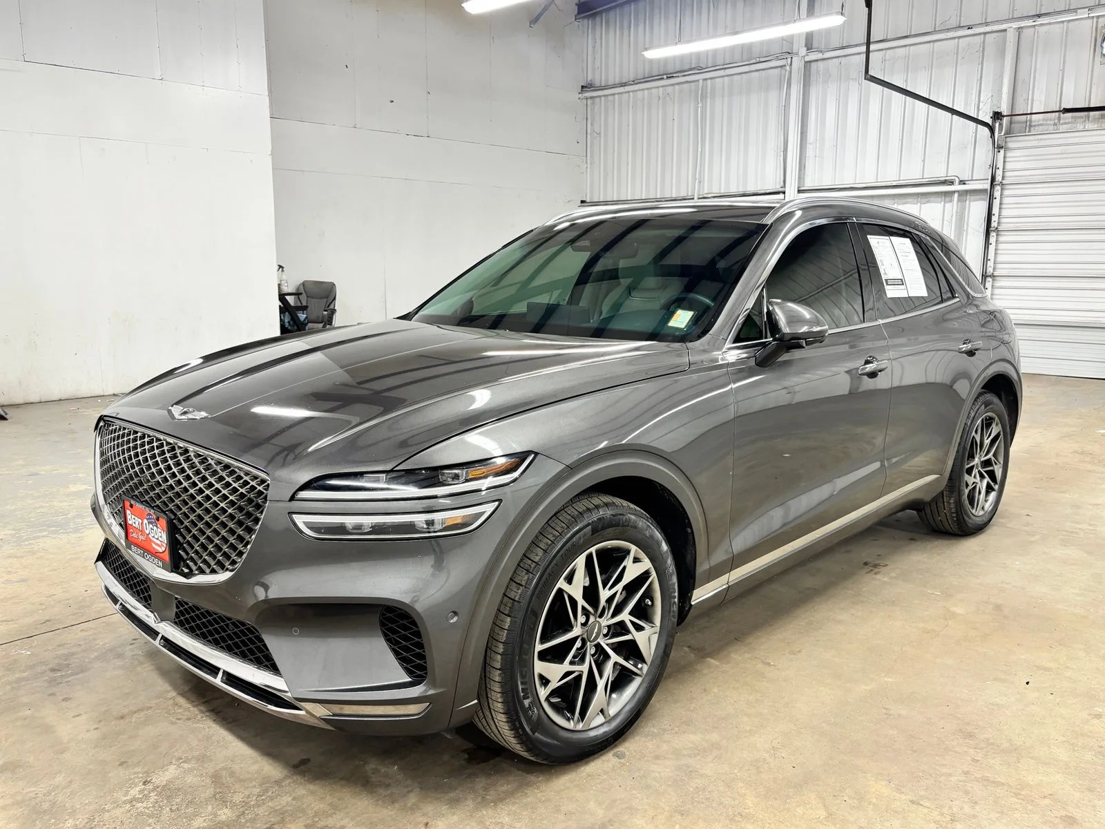 Used 2022 Gray Genesis 2.5T image 3