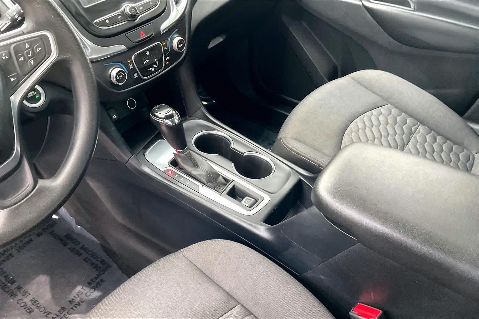 2018 Chevrolet Equinox LT - Photo 17