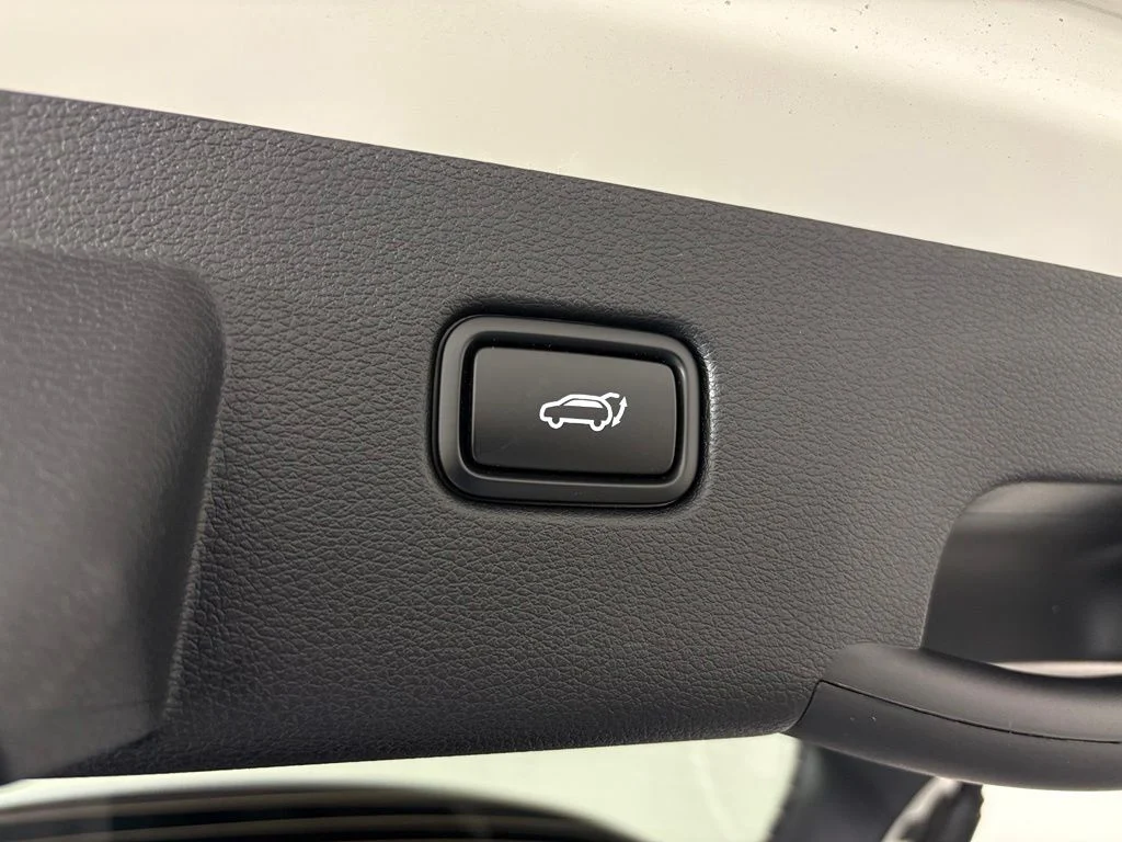 New 2026 Glacial White Pearl Kia EX image 40