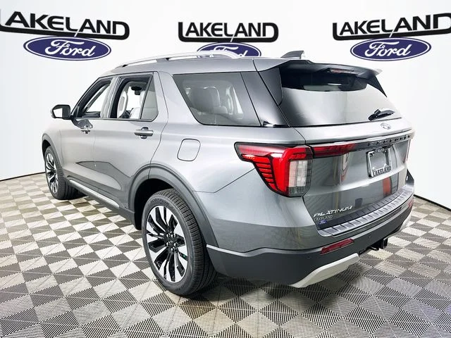 New 2026 Gray Ford Platinum image 5
