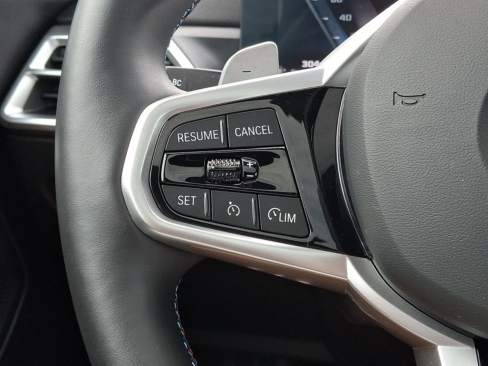 Used 2025 Mineral White Metallic BMW M240i xDrive image 21