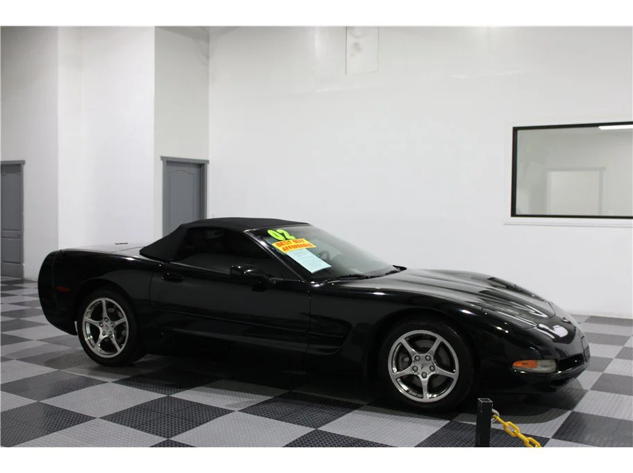 Used 2002 Black Chevrolet Convertible 2D image 1