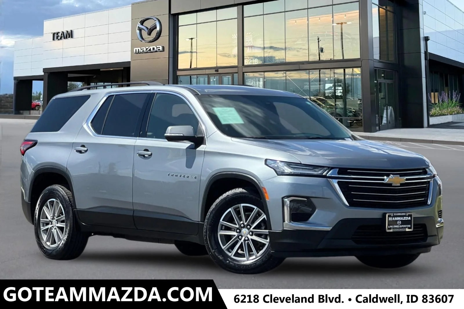 2023 Chevrolet Traverse AWD 1LT's photo