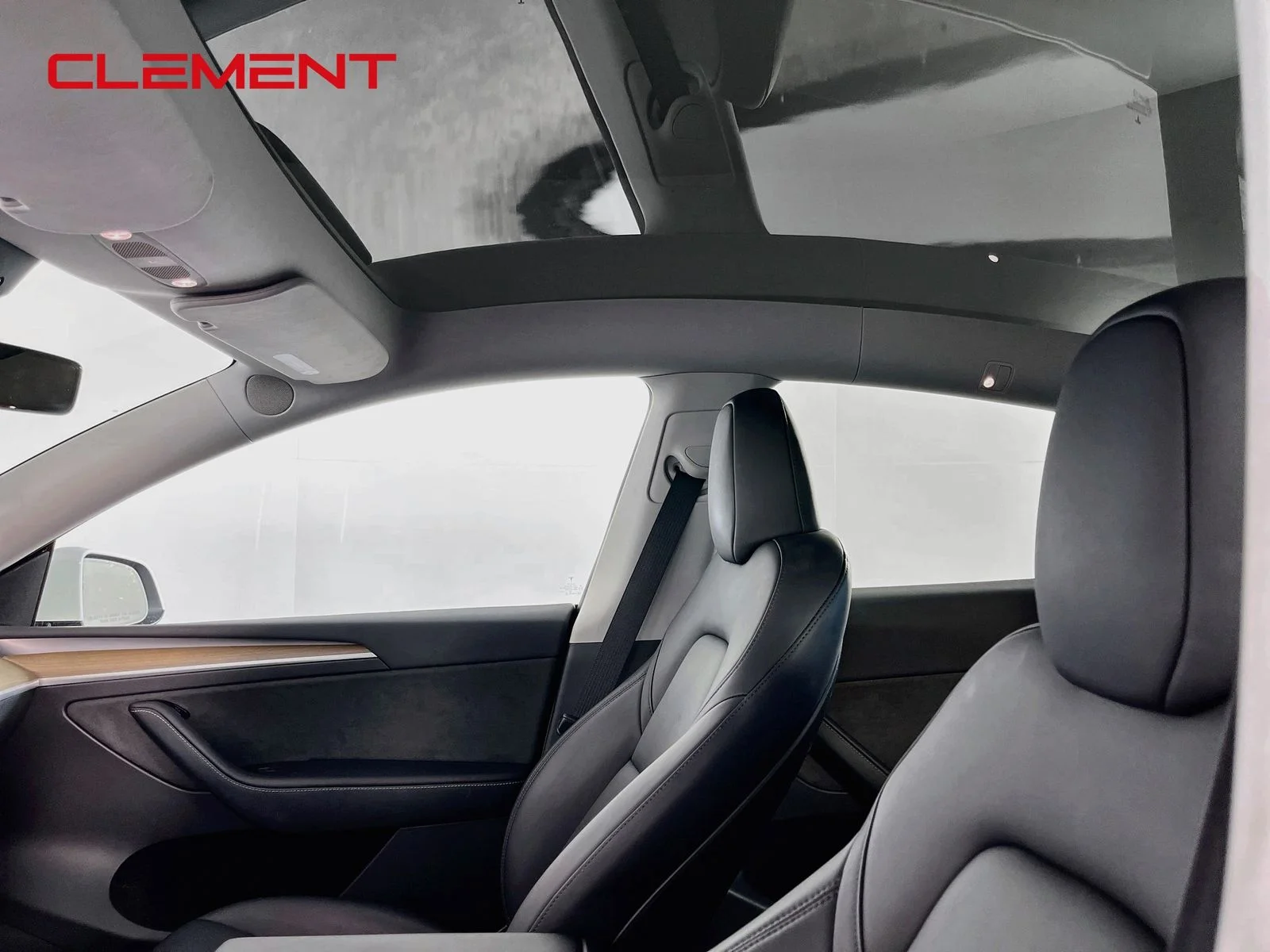 Used 2023 White Tesla Long Range image 19