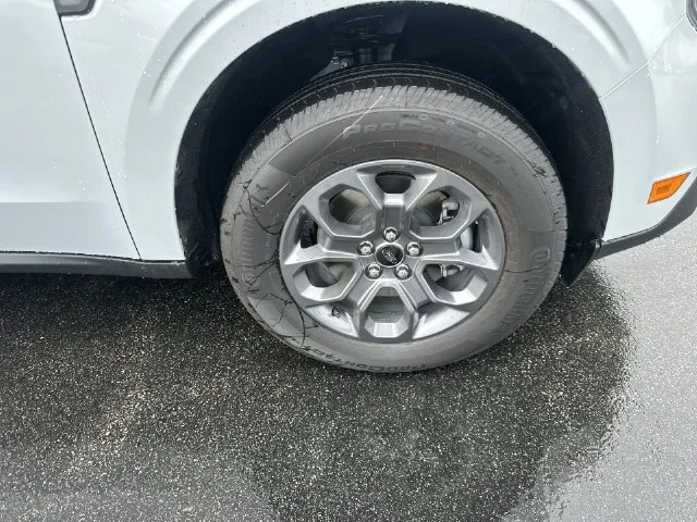 New 2026 Space White Metallic Ford XLT image 20