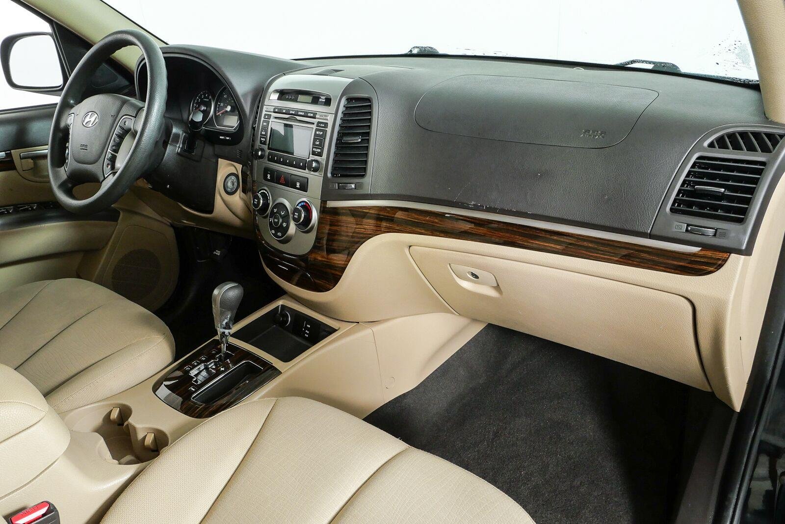 Used 2011 Phantom Black Metallic Hyundai GLS image 21