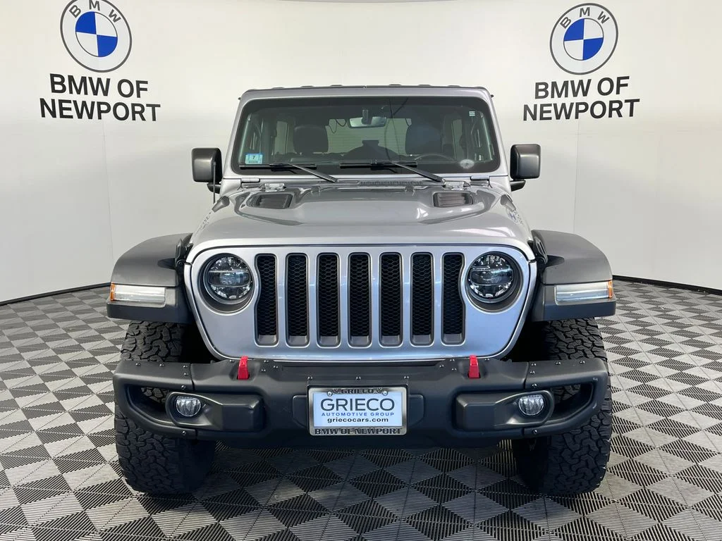 Used 2018 Silver Jeep Unlimited Rubicon image 6