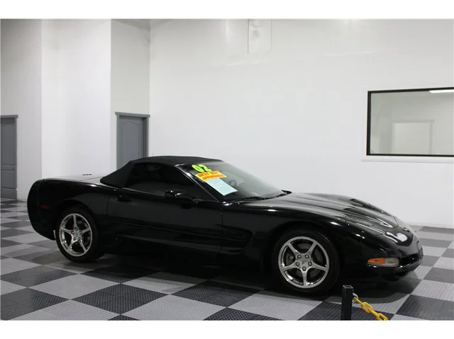 2002 Chevrolet Corvette Convertible 2D