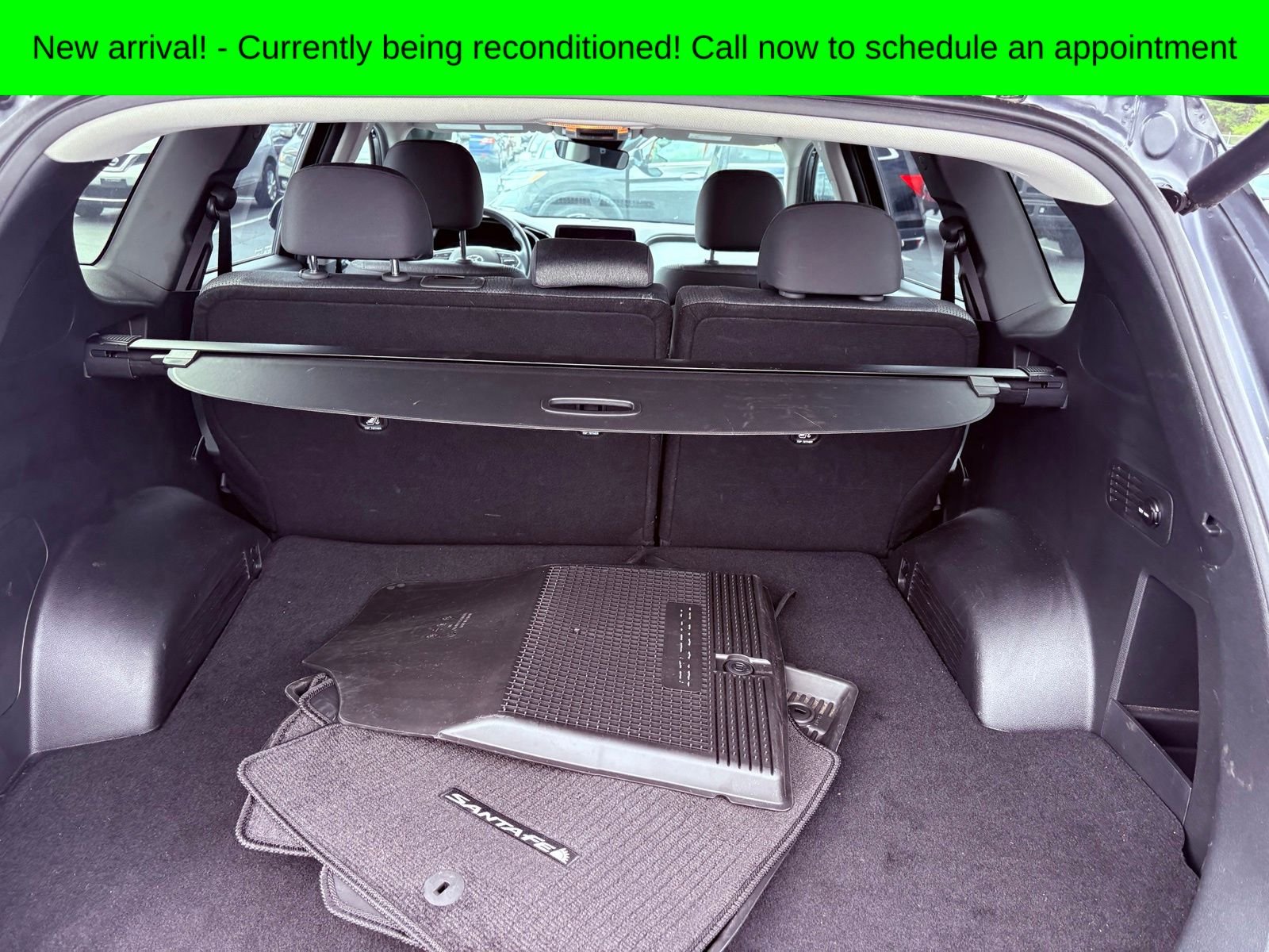 Used 2023 Twilight Black Hyundai SEL image 5