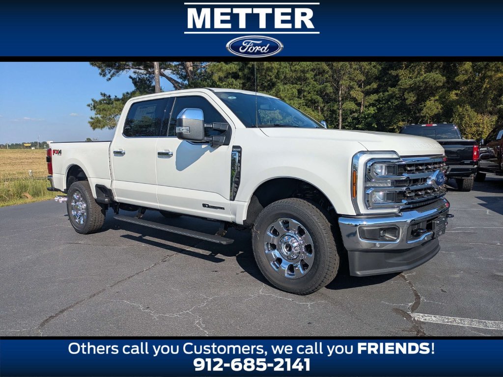New 2026 Star White Metallic Tri-Coat Ford F-350® King Ranch® image 23