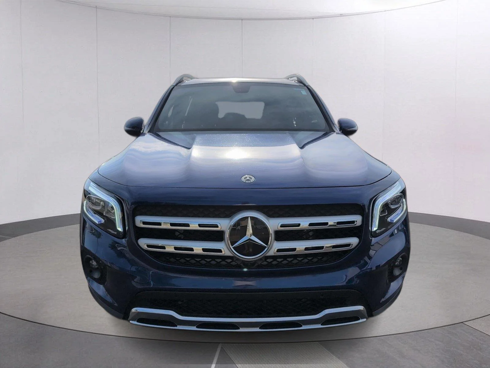 Used 2021 Galaxy Blue Metallic Mercedes-Benz GLB 250 image 10