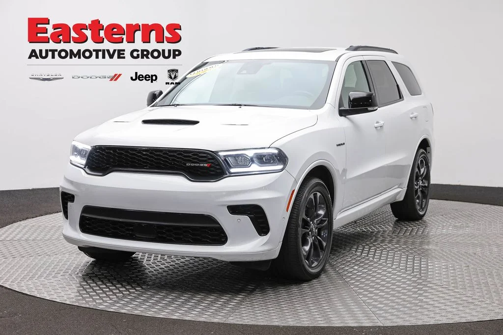 Used 2024 White Dodge R/T Plus image 1