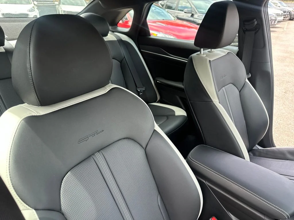 Used 2025 Red Kia GT-Line image 35