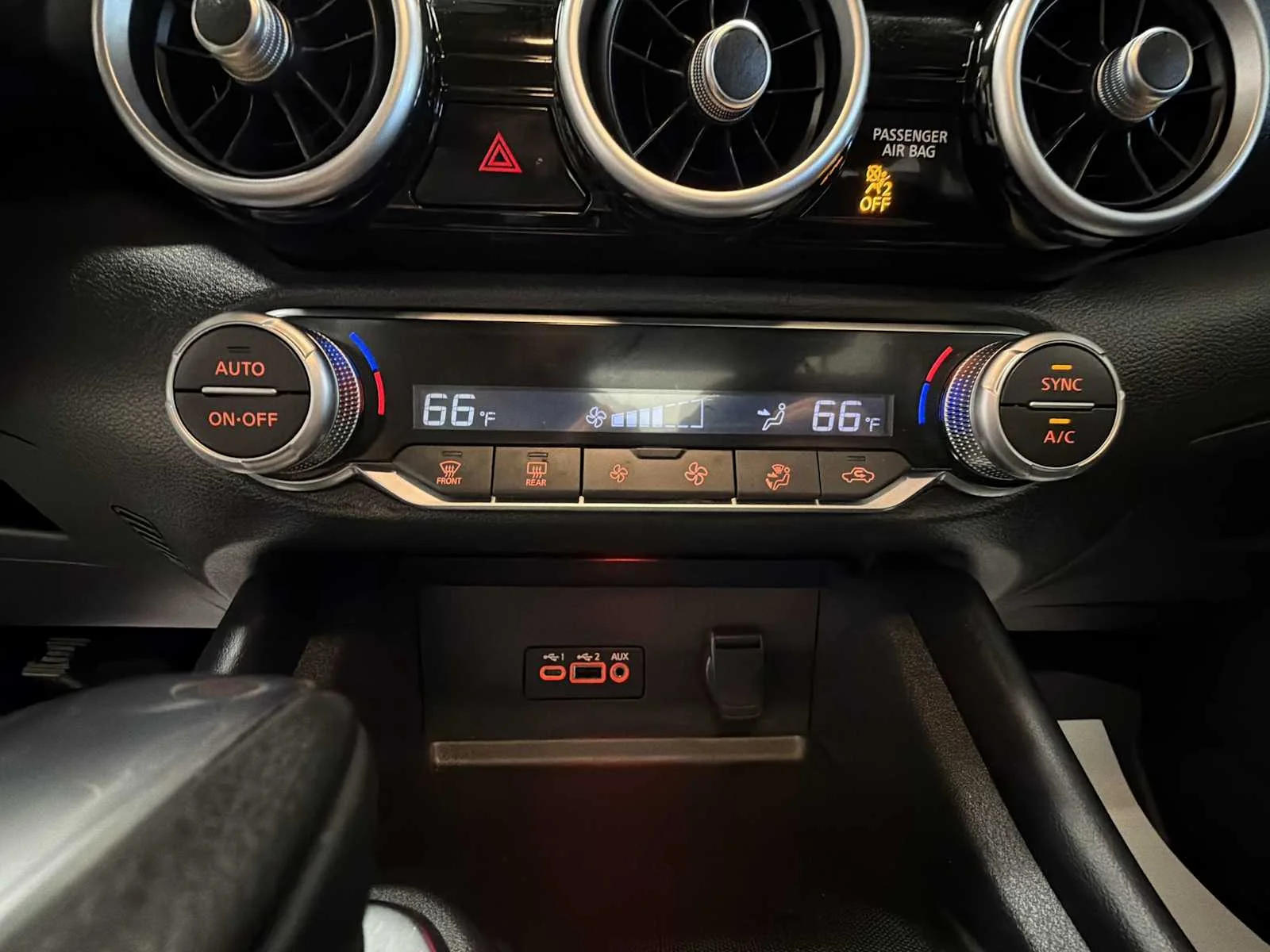 Used 2020 Gun Metallic/Super Black Nissan SR image 16