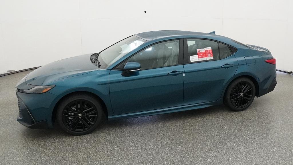 New 2026 Ocean Gem Toyota SE image 5