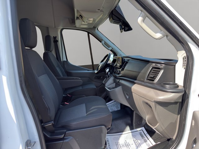 Used 2023 White Ford XL image 18
