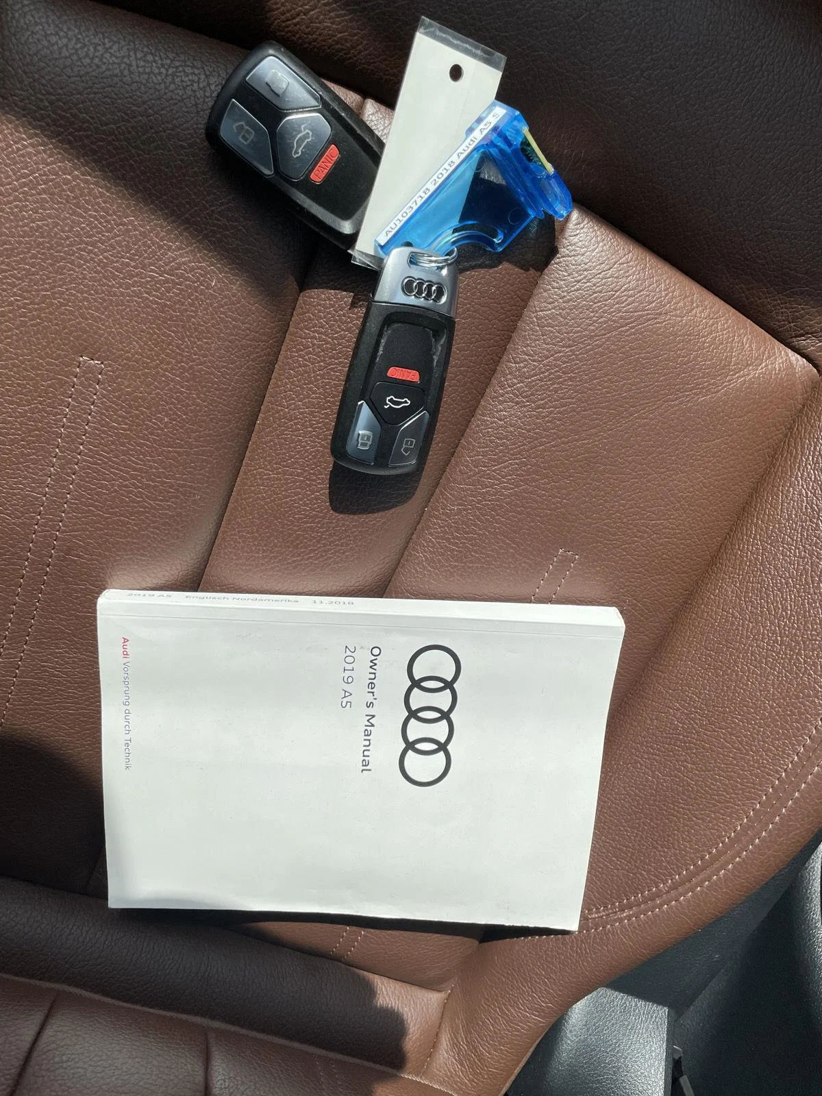Used 2018 Moonlight Blue Metallic Audi Premium Plus image 29