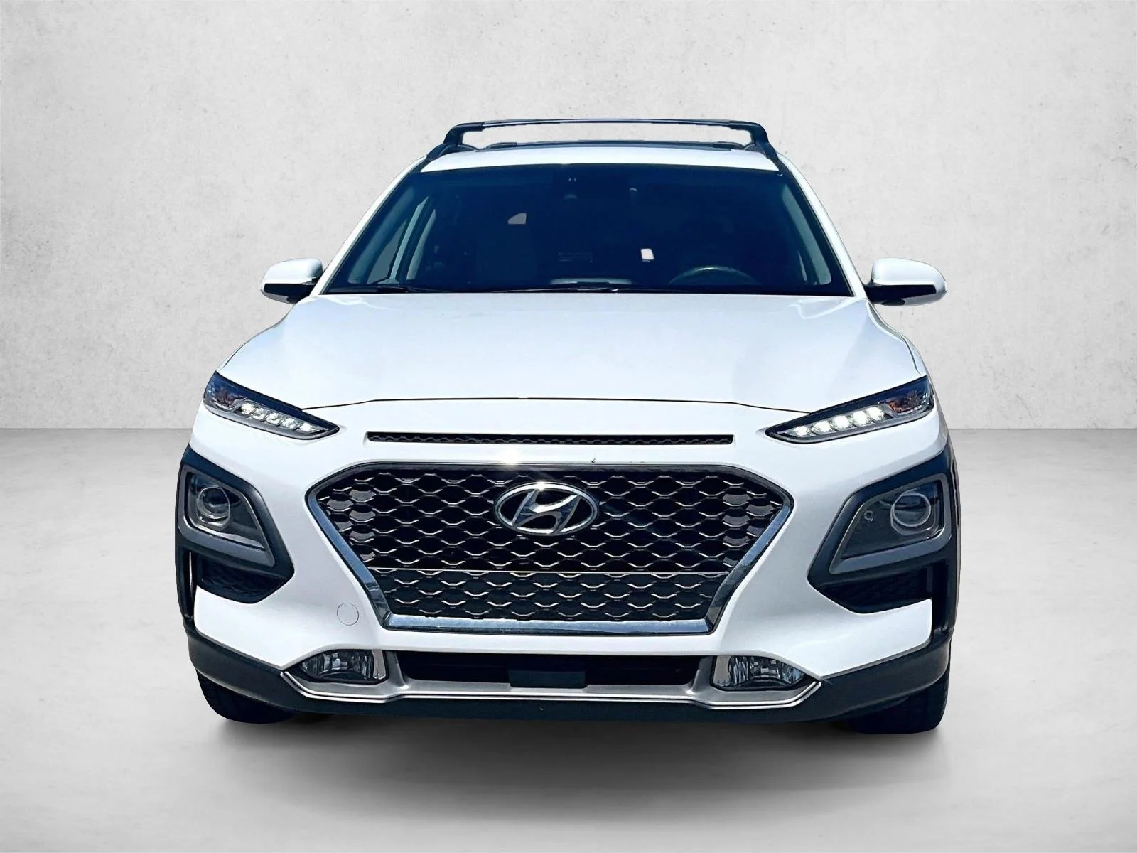 Used 2021 Chalk White Hyundai Ultimate image 3