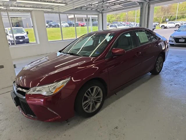 Used 2015 Toyota Camry SE with VIN 4T1BF1FK2FU994718 for sale in Staunton, VA