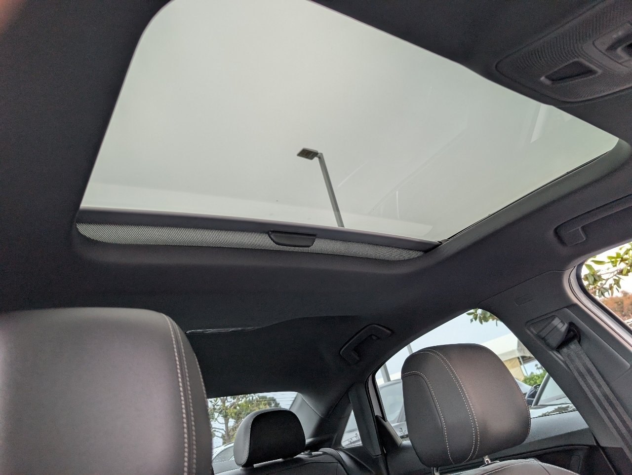Used 2026 Glacier White Audi 40 Premium Plus image 7