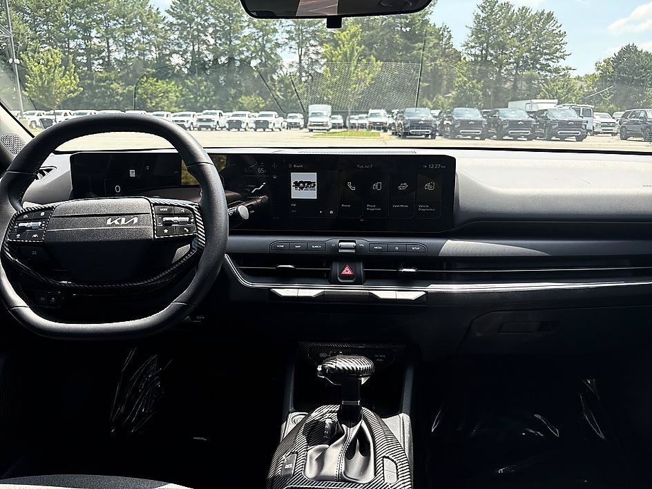 Used 2025 Interstellar Gray Kia EX image 14