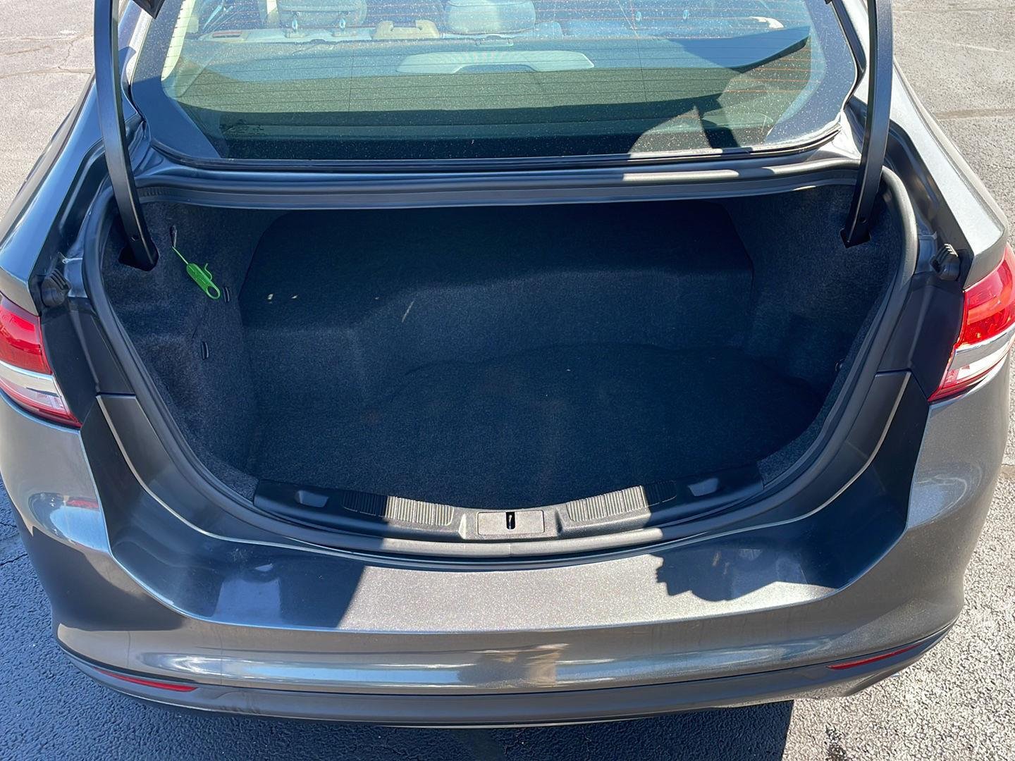 Certified Used 2018 Magnetic Ford S image 29